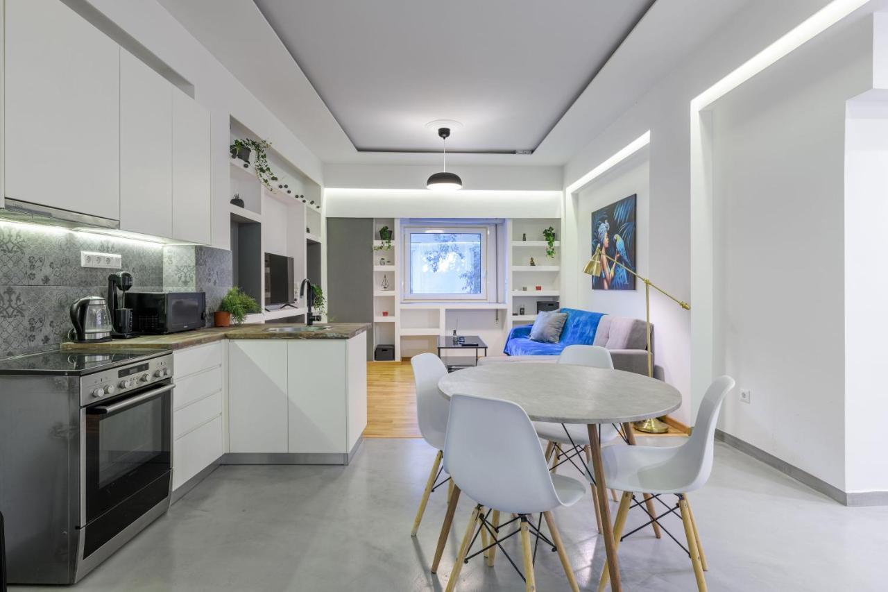 Hubstay - Kolonaki Luxury In - 5 Mins Walk To Syndagma, Ermou * Atena